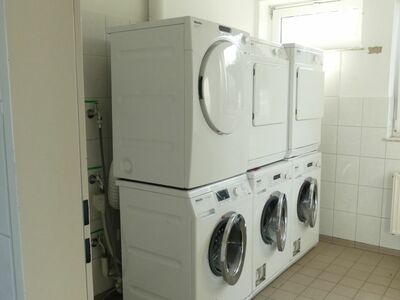 Sanitäranlagen Waschmaschinen Wäschetrockner